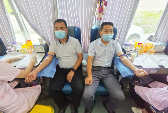 旬陽縣紅軍鎮(zhèn)開展“學(xué)黨史、辦實(shí)事”愛心獻(xiàn)血 活動